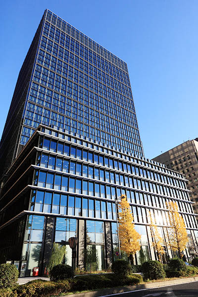 みずほ丸の内タワー・銀行会館・丸の内テラス