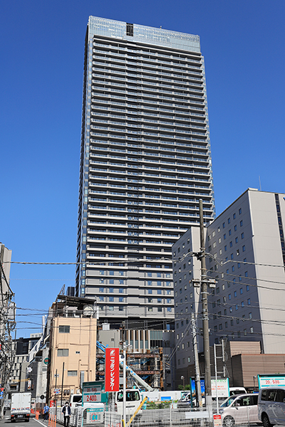 THE YOKOHAMA FRONT TOWER