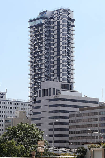 アパホテル〈新大阪駅タワー〉