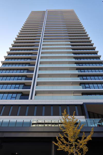 Brillia Tower 箕面船場 TOP OF THE HILL