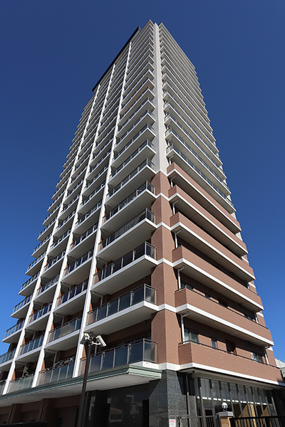 ル・サンク中の橋タワーレジデンス