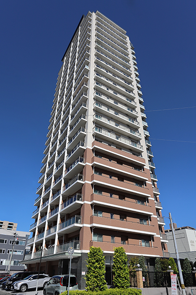 ル・サンク中の橋タワーレジデンス