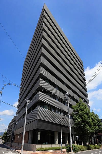 岡山県警察本部庁舎