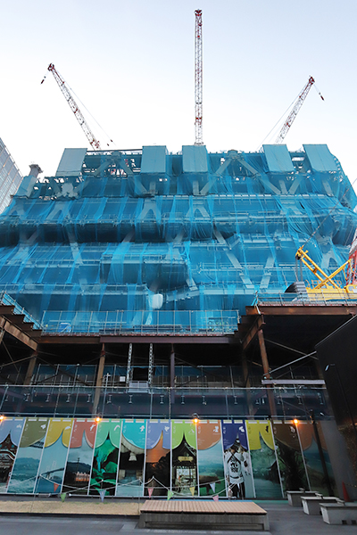 Torch Tower(トーチタワー)