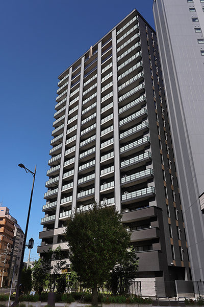 ザ・プレミア〈新潟駅 万代〉