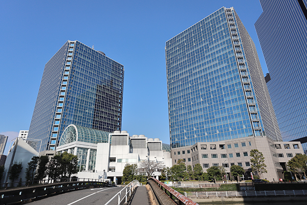 BLUE FRONT SHIBAURA（ブルーフロント芝浦）