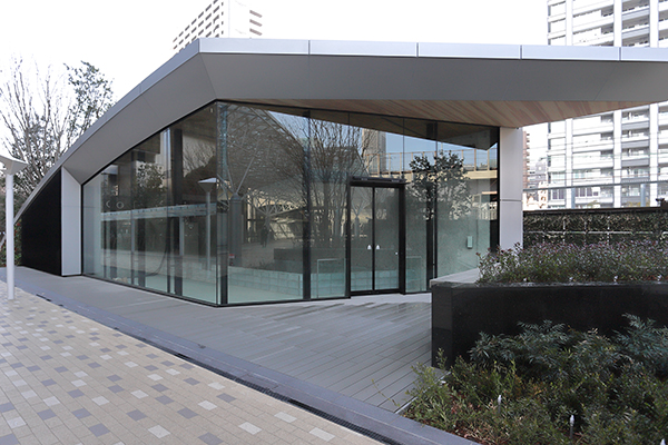 BLUE FRONT SHIBAURA（ブルーフロント芝浦）