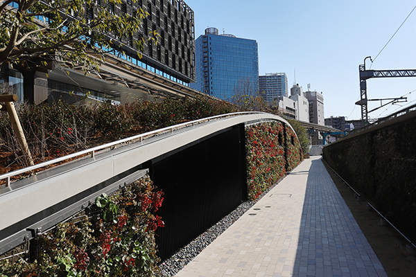BLUE FRONT SHIBAURA（ブルーフロント芝浦）