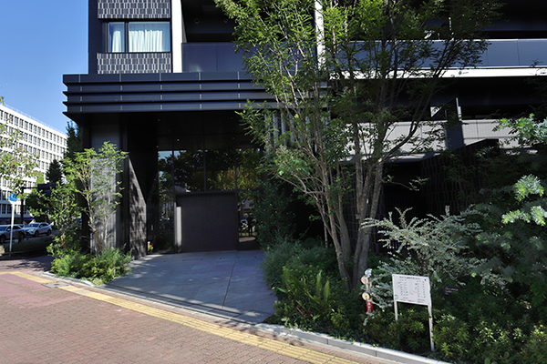 葵クロスタワー