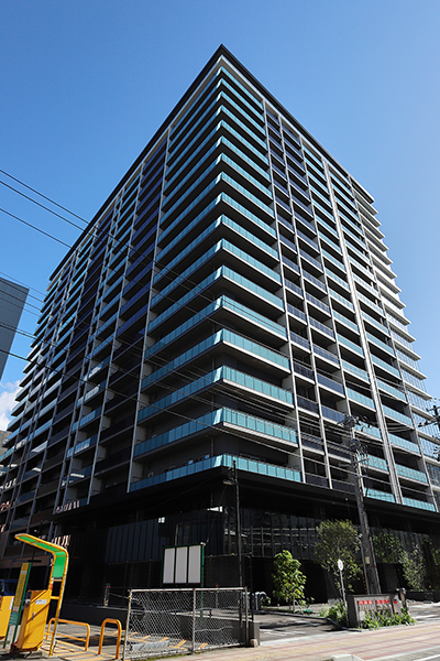 ザ・サーパスタワー新潟万代シティ