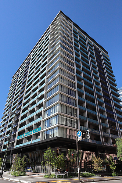 ザ・サーパスタワー新潟万代シティ