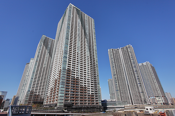 THE TOYOMI TOWER MARINE&SKY