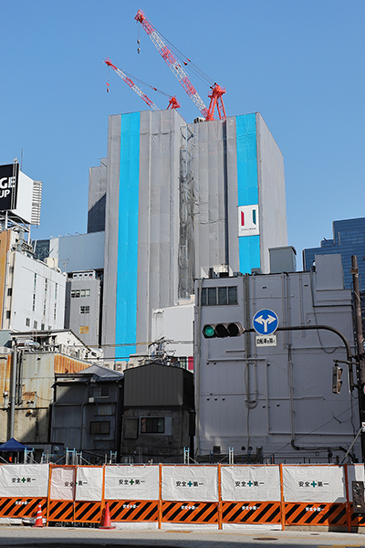 UMEDA EAST CROSS（梅田イーストクロス）