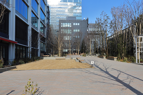 表参道 Grid Tower