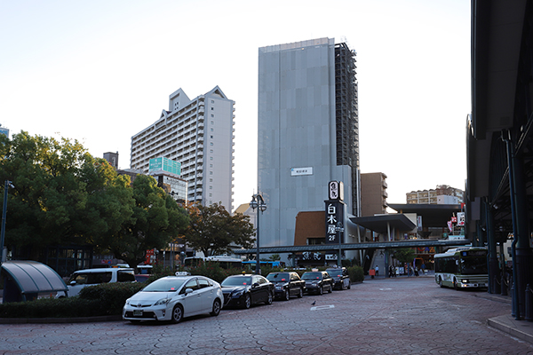 ザ・ライオンズ横川