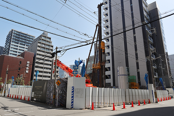 レグナスタワー新梅田