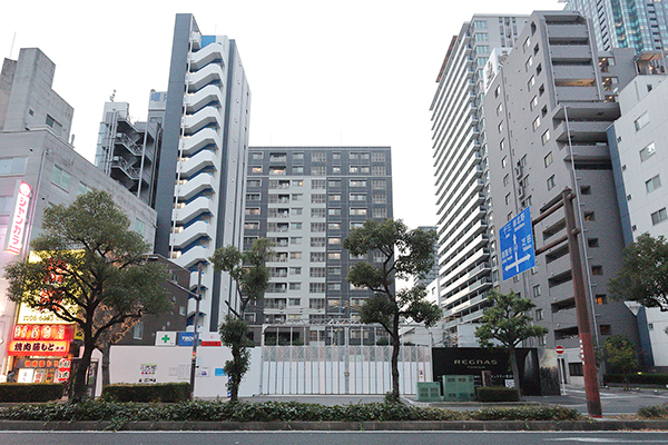 レグナスタワー新梅田