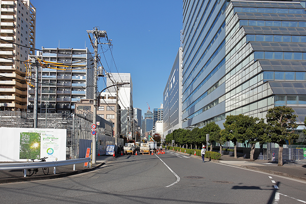 CITY TOWER THE RAINBOW