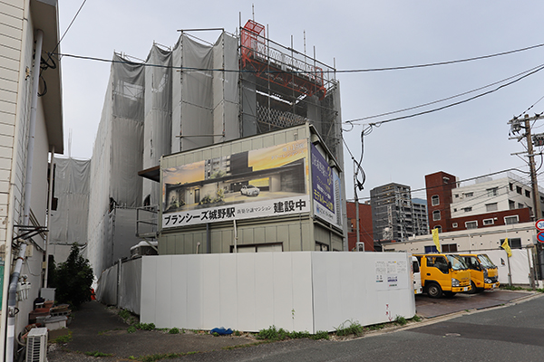 ブランシーズ城野駅