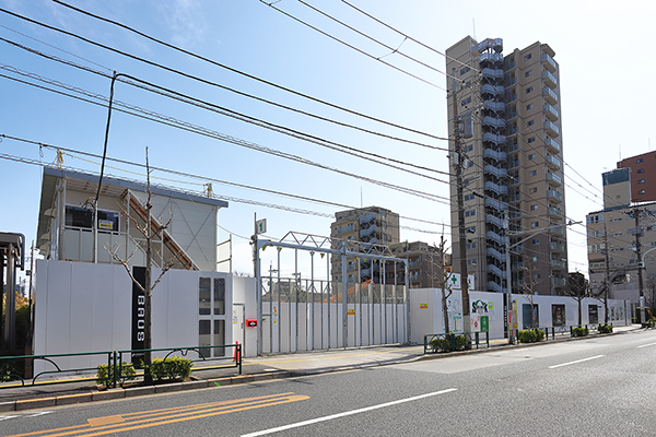 バウス北綾瀬タワー