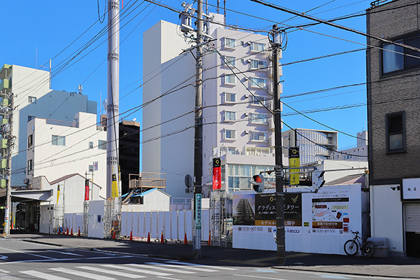 グラディス鷹匠タワー