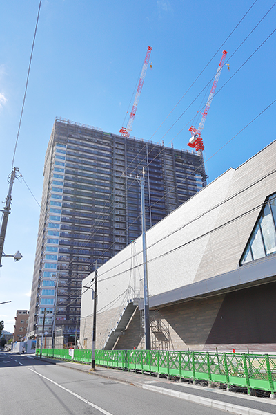 リーフシティ市川 ザ・タワー