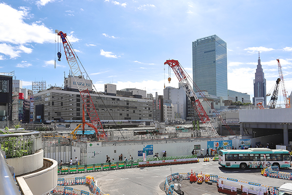 新宿駅西口地区開発計画