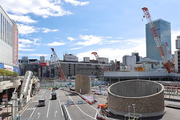 新宿駅西口地区開発計画