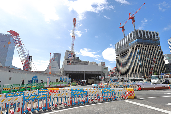 新宿駅西口地区開発計画